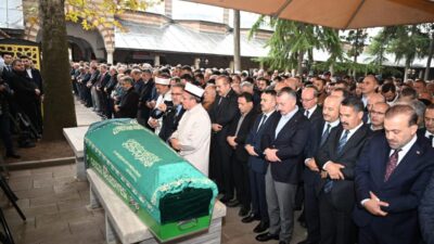 Kocaeli Valisi İlhami Aktaş, Kayseri Valisi Gökmen Çiçek’in vefat eden