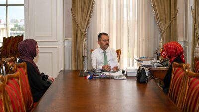 Cebir Okulları İlkokul Müdürü Melek Bilgücü ve Rehber Öğretmen Ecre