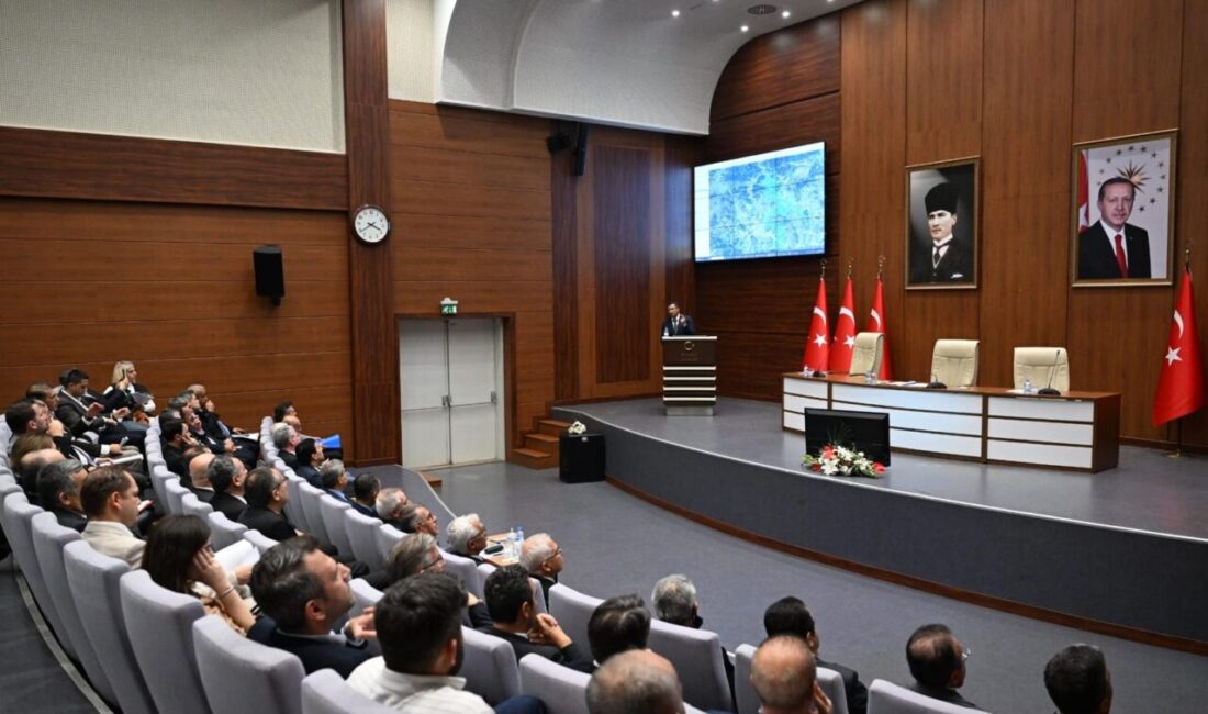 İl genelindeki taşkın risklerini önlemek, akarsu yataklarındaki usulsüz müdahaleleri kaldırmak