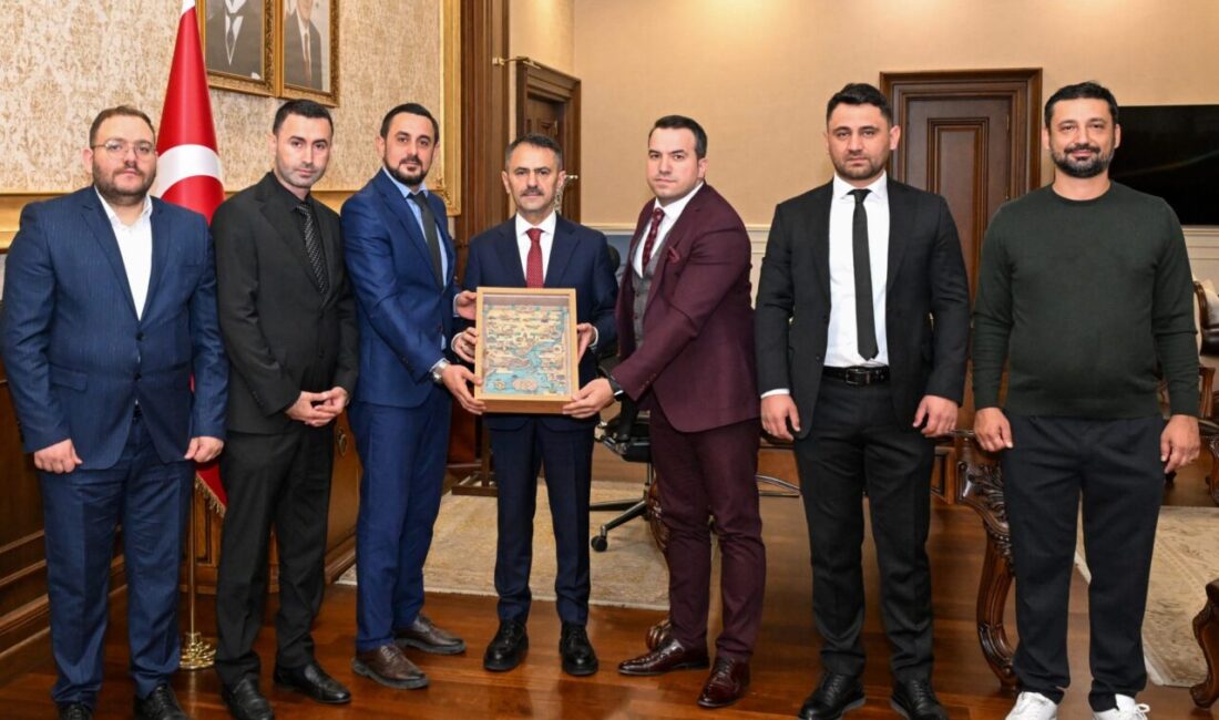 Savunma Sanayi Çalışanları ve Gençlik Gelişim Derneği (SAVGEN) Yönetim Kurulu,