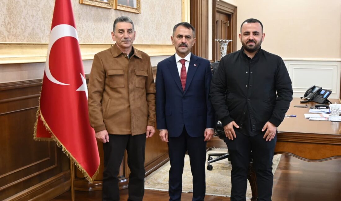 Akarsu Cağ Kebap işletmecisi, tanınmış iş insanı Mehmet Dirim ve