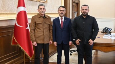 Akarsu Cağ Kebap işletmecisi, tanınmış iş insanı Mehmet Dirim ve