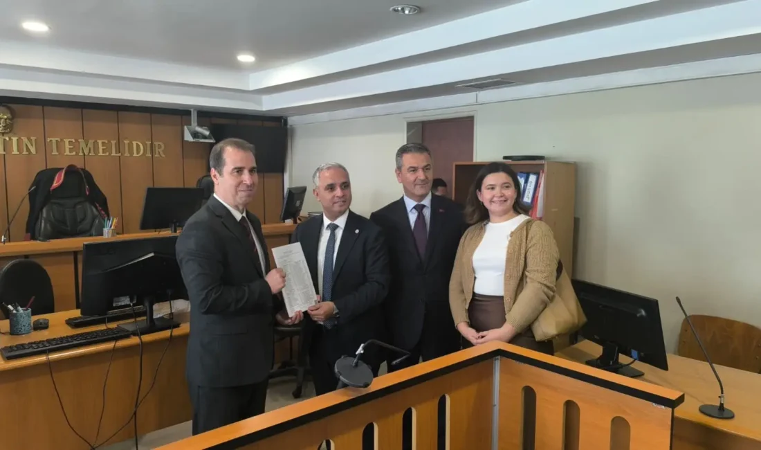 Yeni Parti İzmit İlçe Başkanlığına seçilen Merih Kuruçelik, Kocaeli Adliyesi’nde