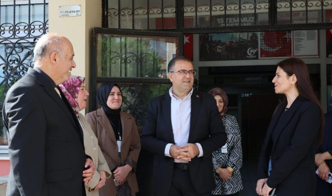 Derince Belediye Başkanı Av. Sertif Gökçe, Kocaeli Anneleri Derneği Anaokulu